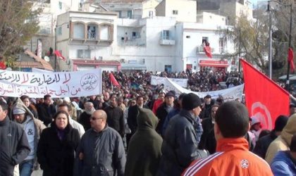 Des Tunisiens habitant près des frontières menacent d’émigrer en masse en Algérie